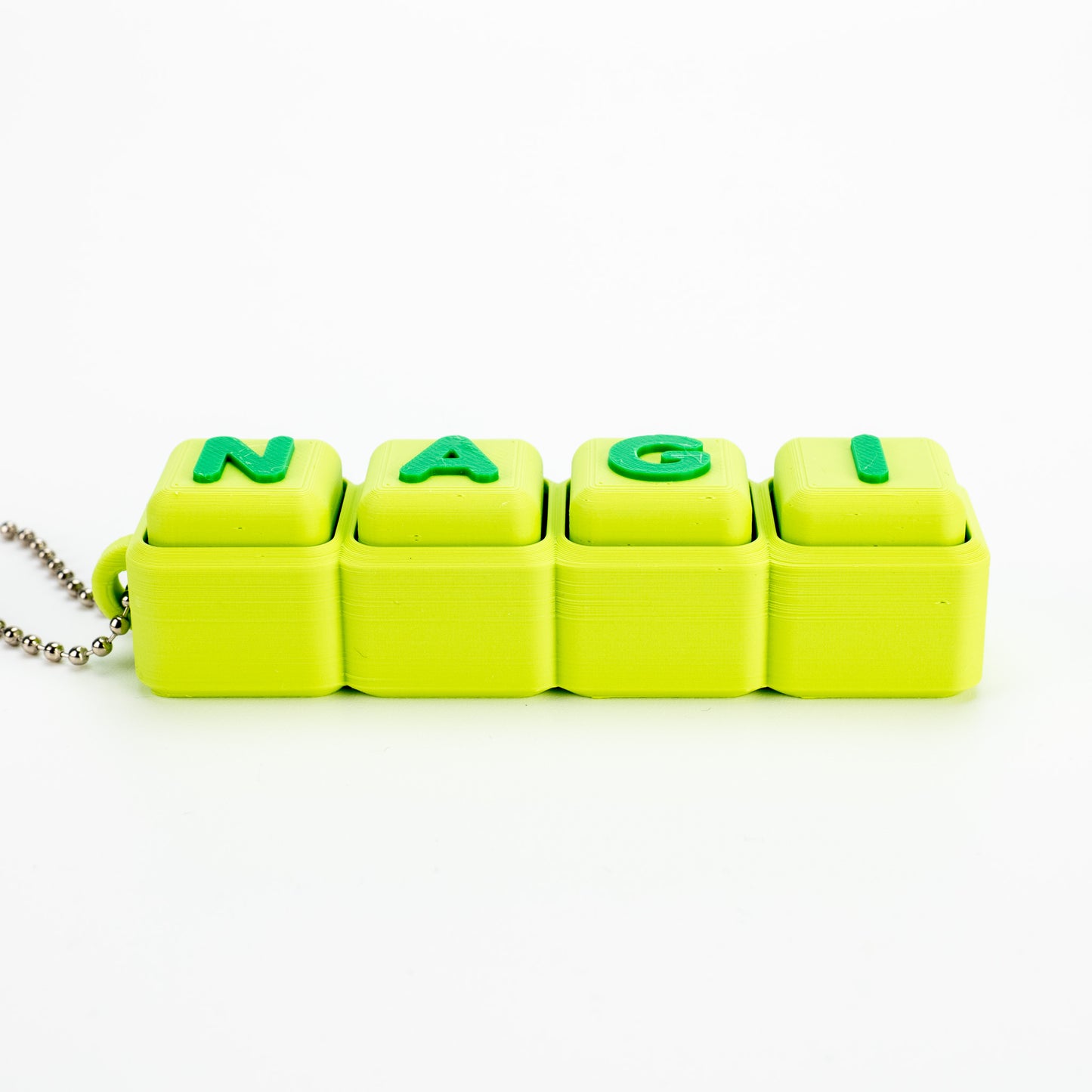【4文字】文字が選べるクリッカー カスタムキーホルダー